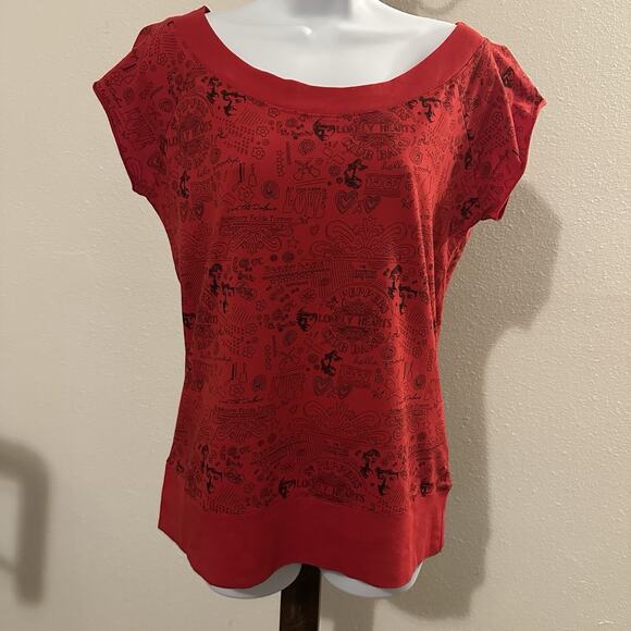 Ben Sherman x The Beatles Women’s Red Graphic Tee Size L Sgt Pepper 2004 NWT - Picture 1 of 7